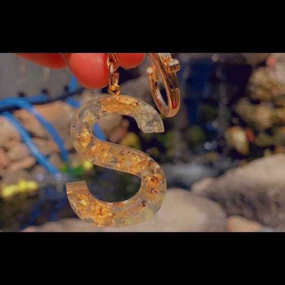 Initial keychains - Picture 2 of 4